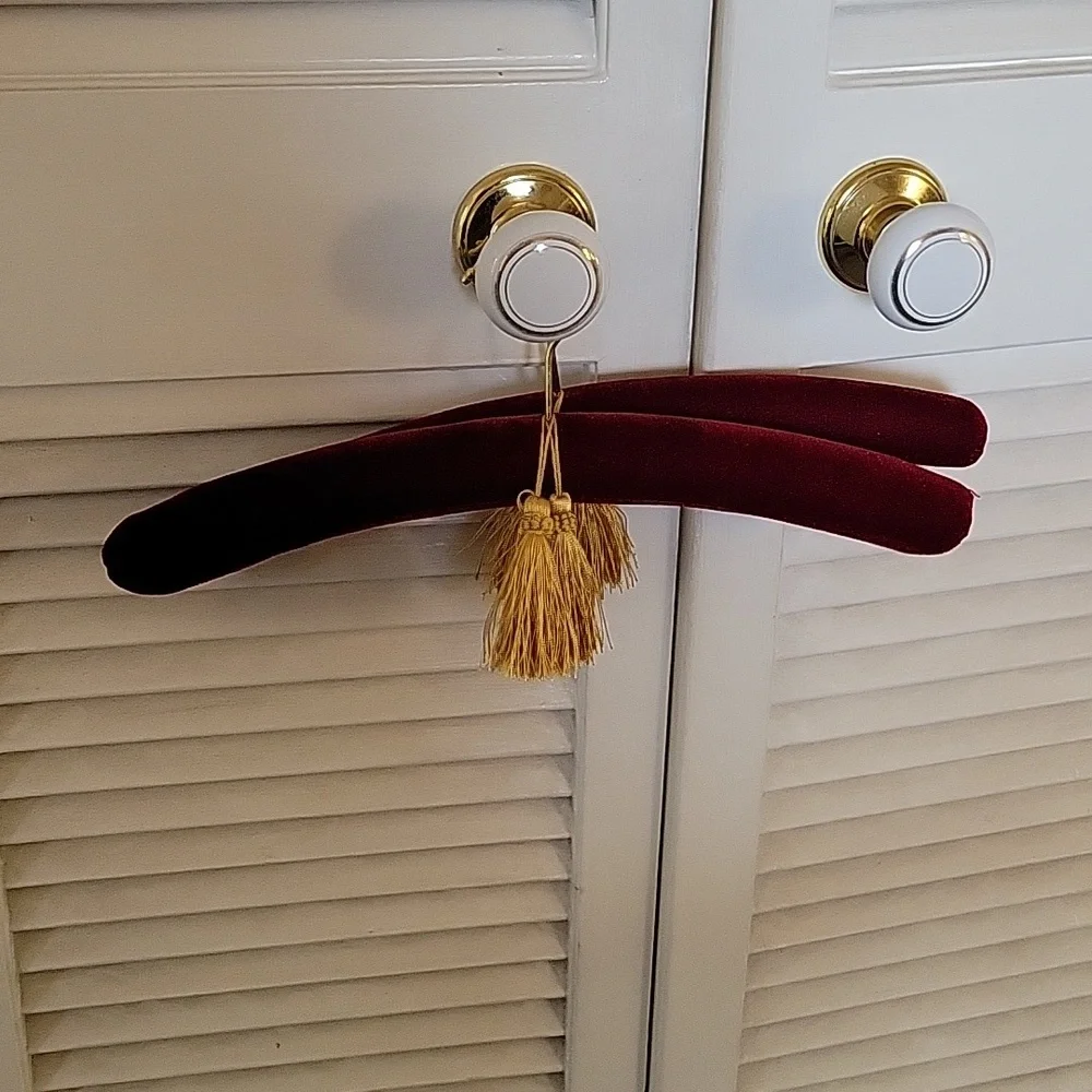Red Velvet Decorative Cushioned Clothes Hangers- Pr.